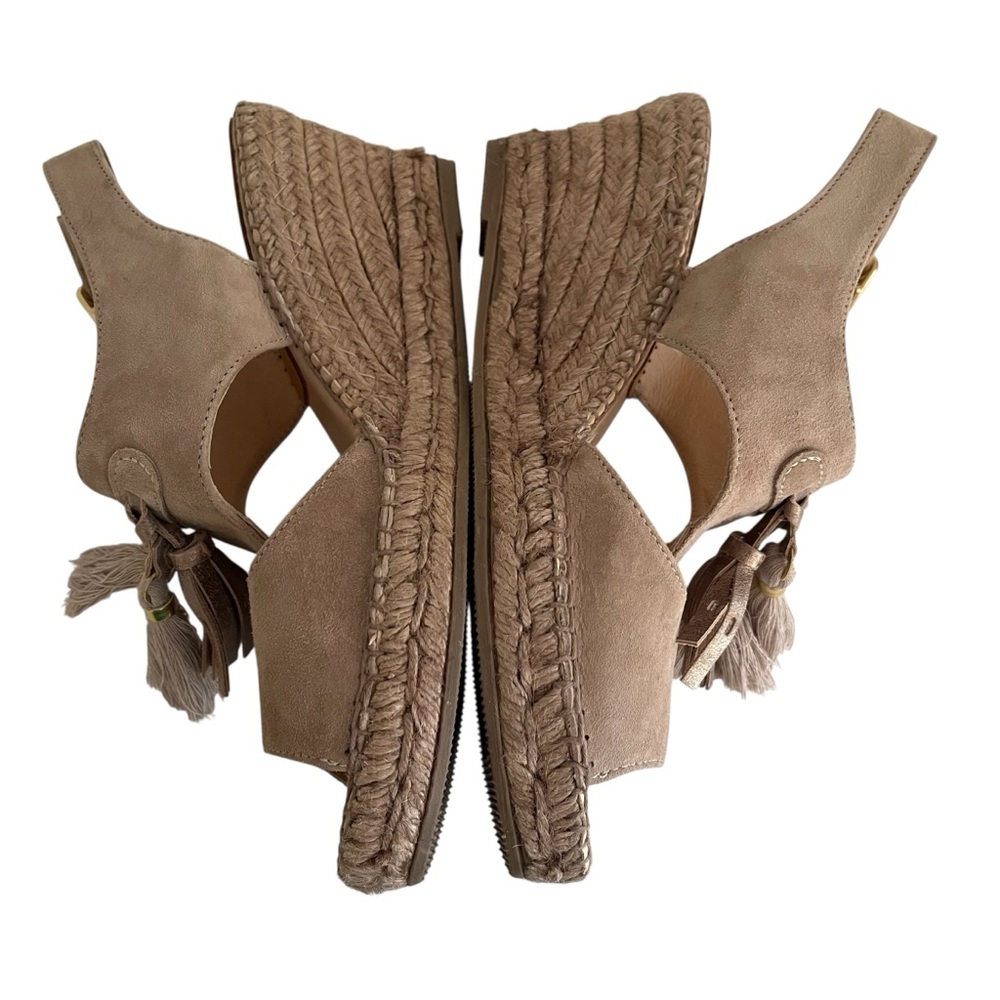 Kanna Tan Suede Wedge Sandals with Kiltie Tassel Detail 39(8.5) NEW - Picture 6 of 9
